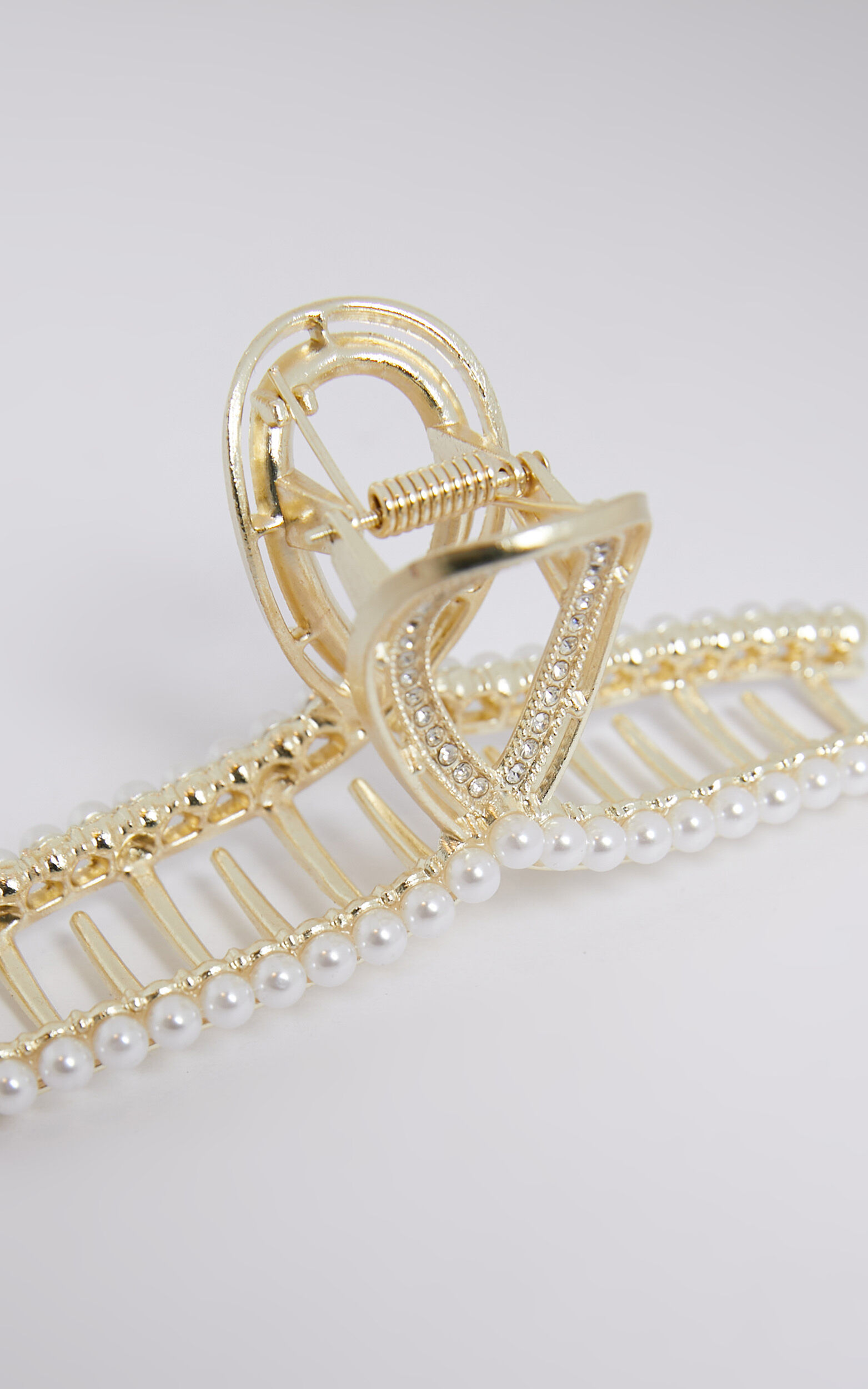 Bernida Twist Hair Clips in Pearl