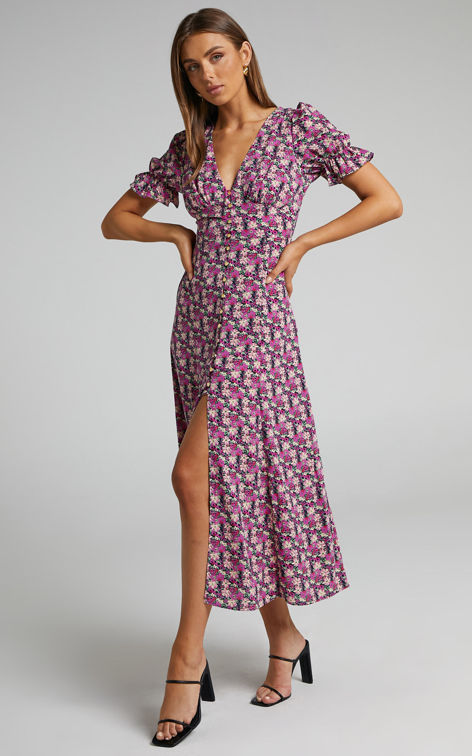 Adalina Maxi Dress - Short Puff Sleeve Button Down Dress in Floral | Showpo