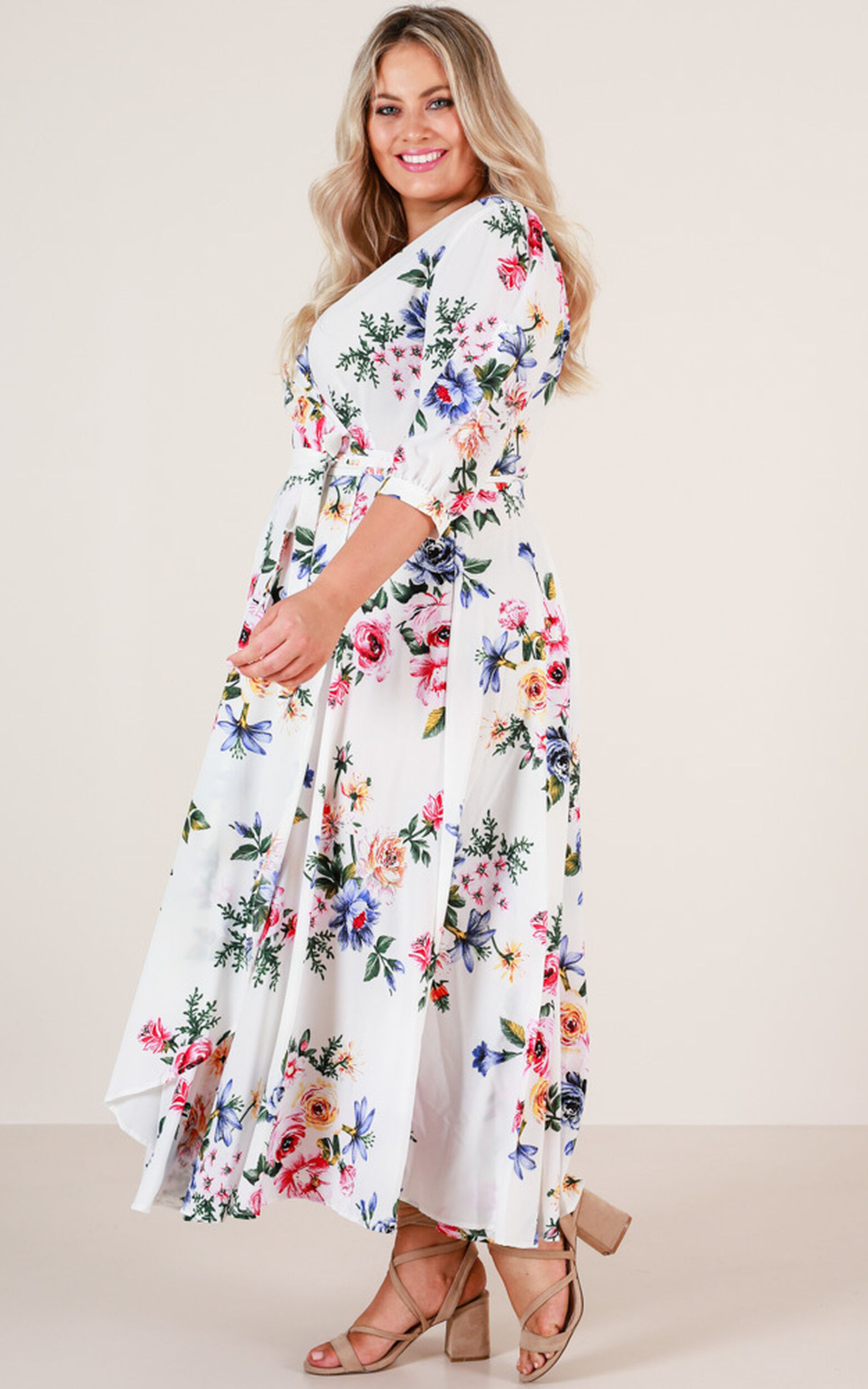 Retro Romance Maxi Dress In White Floral | Showpo USA