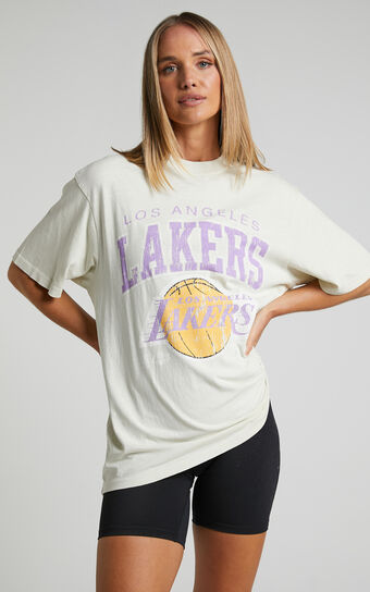 Mitchell & Ness - LA Lakers Vintage Ivy Arch Tee in Faded Black