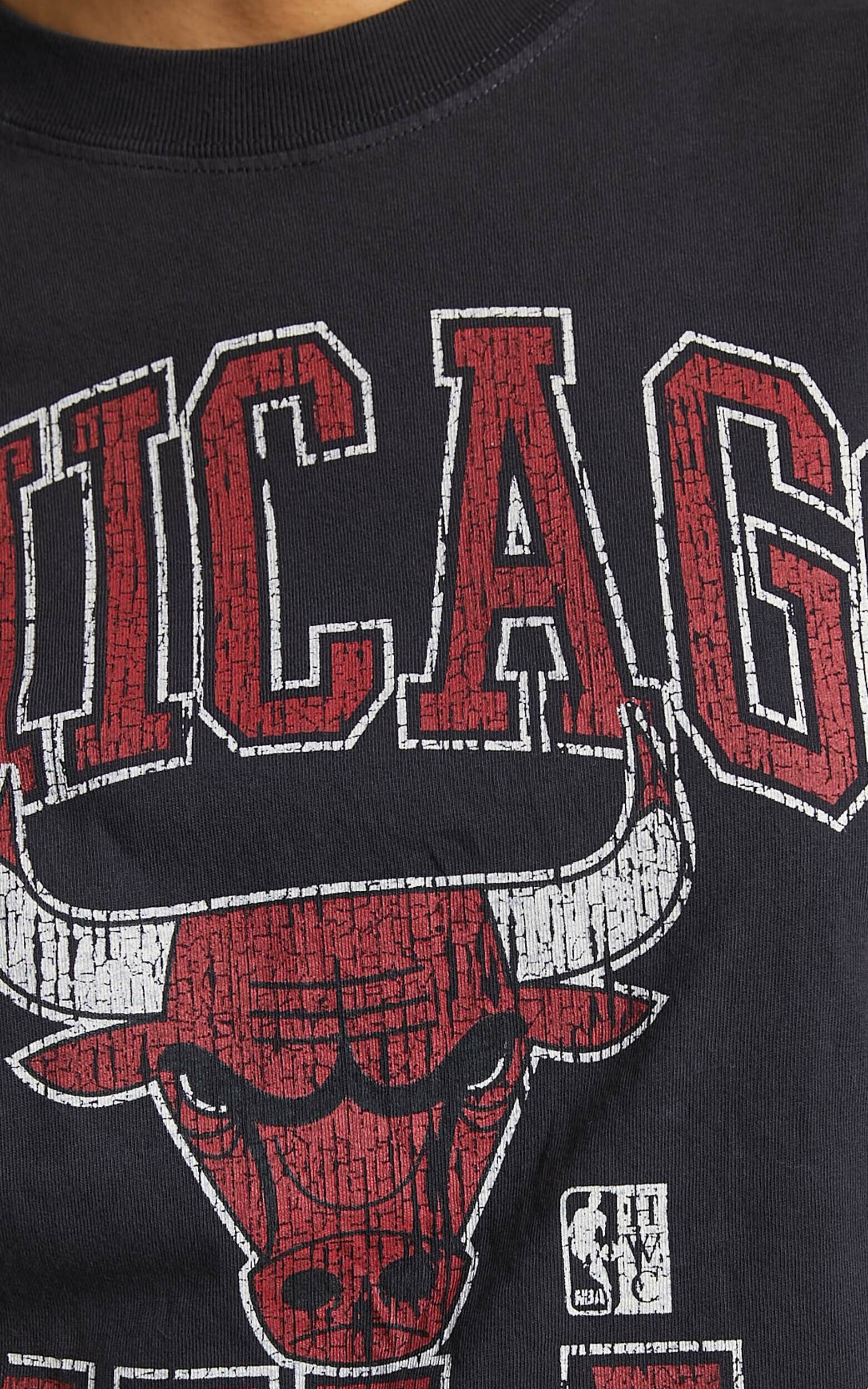 Mitchell & Ness Chicago Bulls Name & Number Oversized T-Shirt Faded Bl