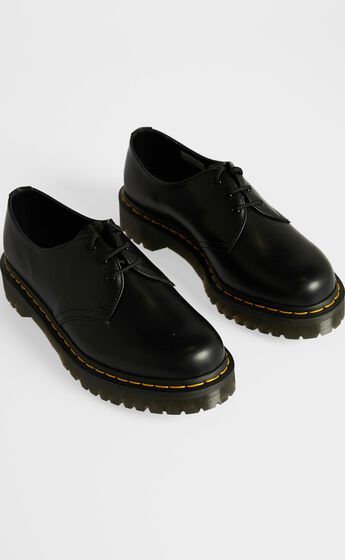 Women's Shoes | Shop Boots, Flats & Heels Online | Showpo