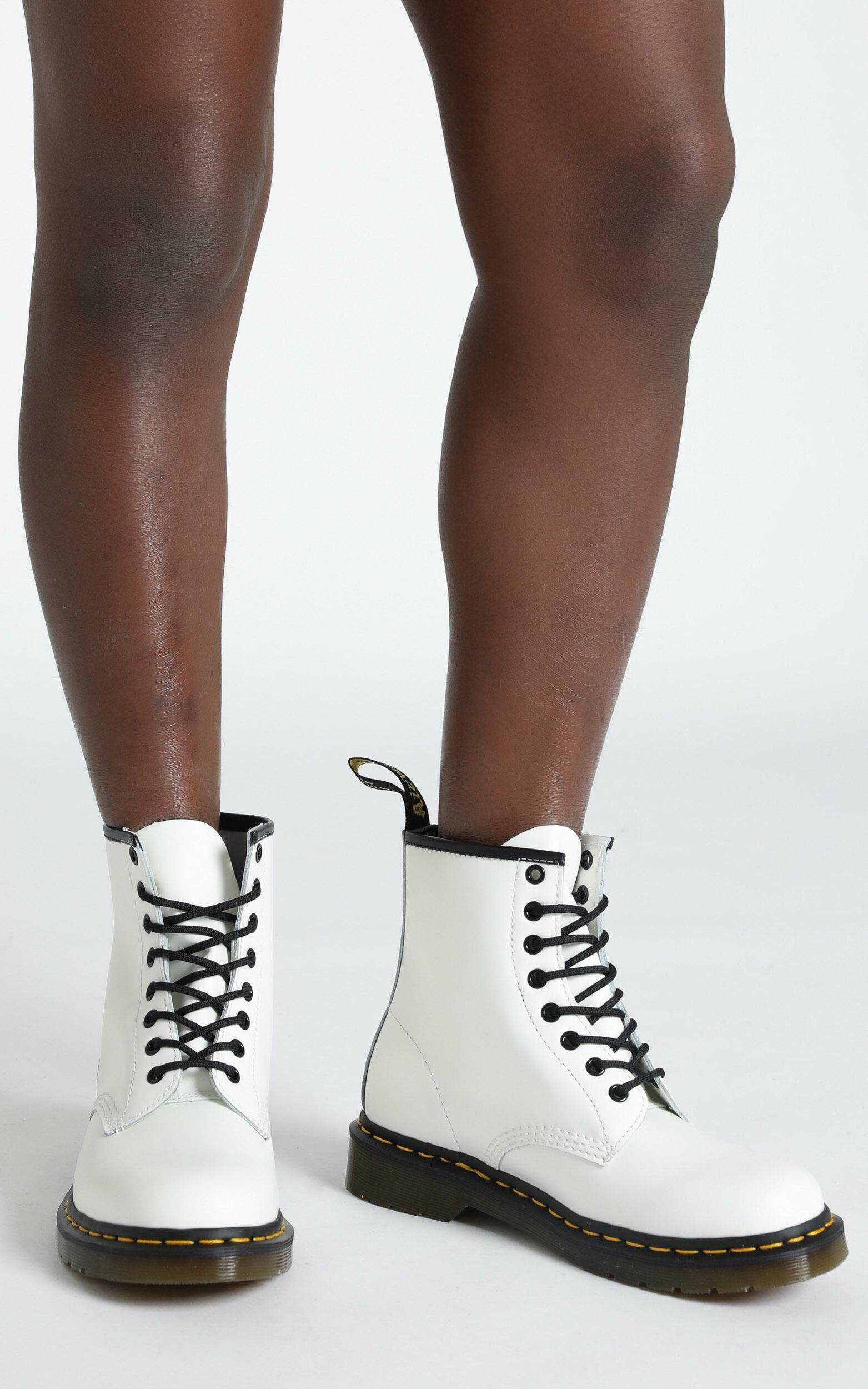 Dr Martens 1460 Boots - White Smooth