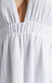 Palatua Dress in White | Showpo USA