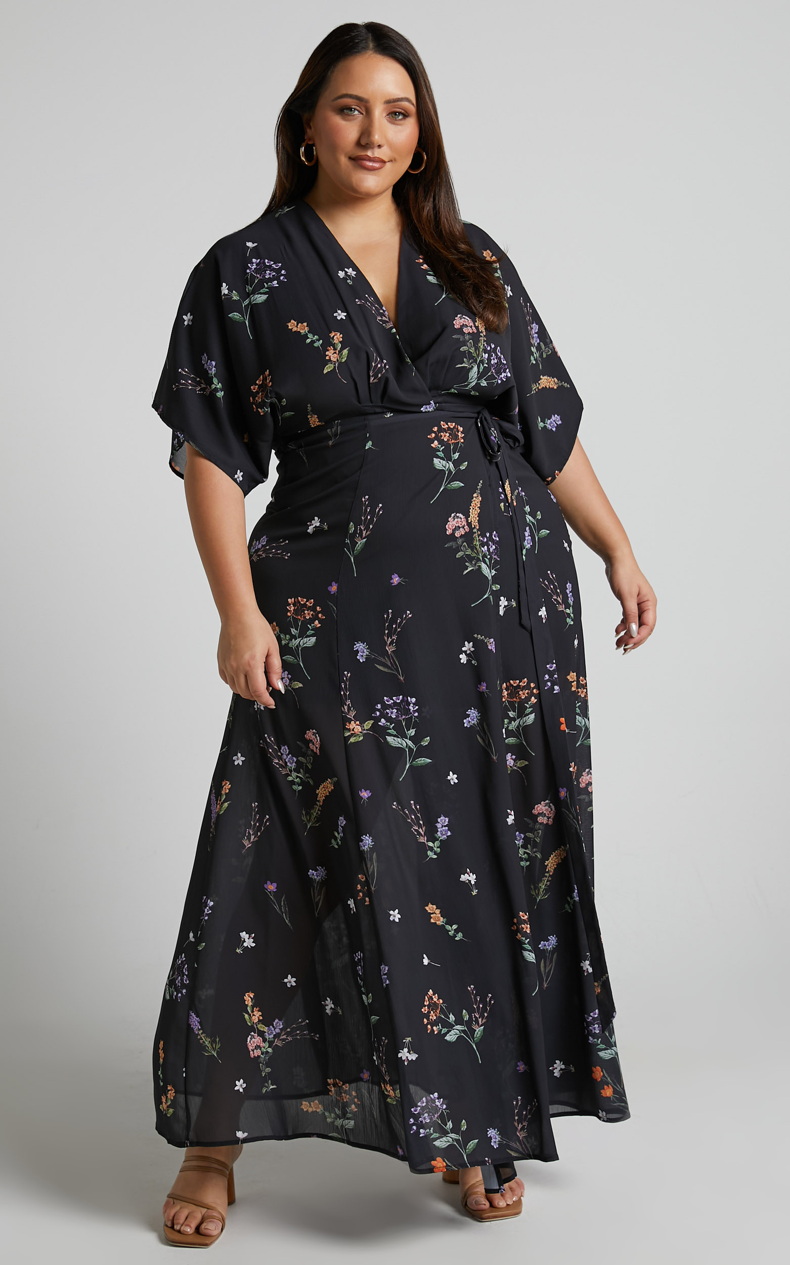 Erenza Extended Sleeve Wrap Maxi Dress in Black Flower Field | Showpo