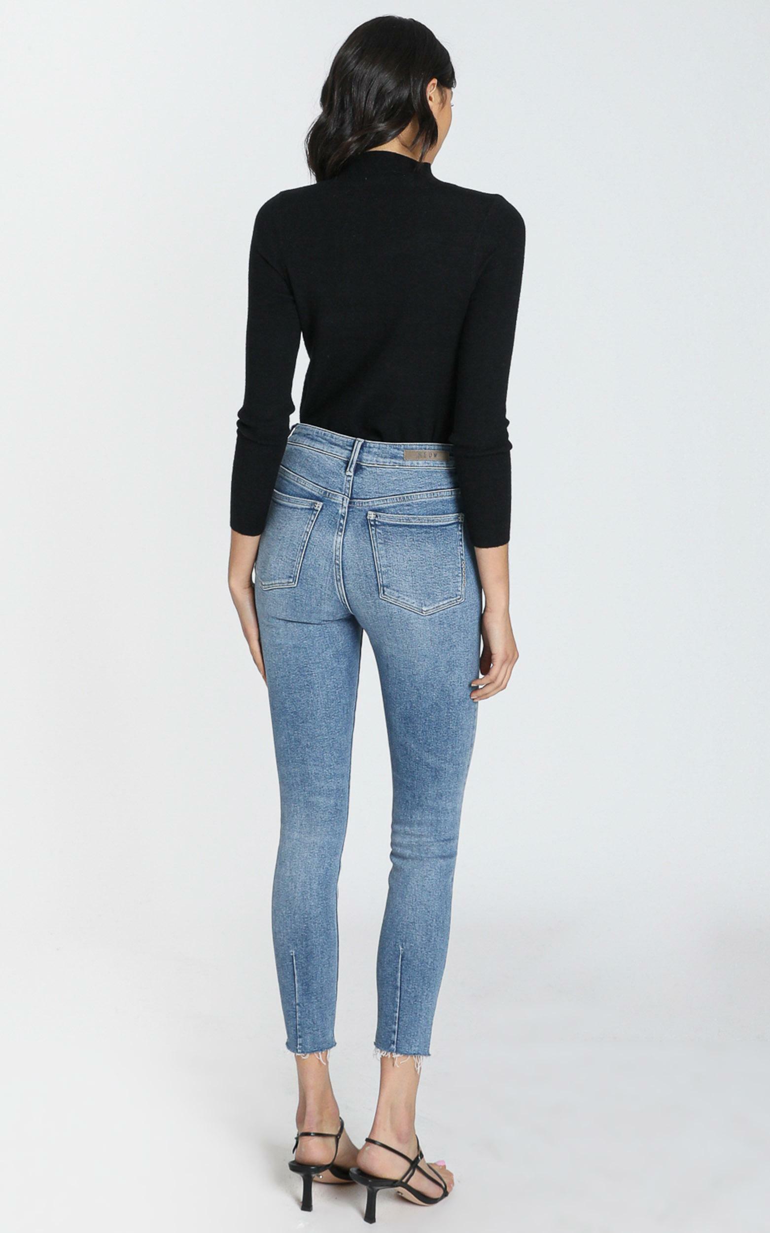 Neuw - Marilyn Skinny Jeans in Broken Blue | Showpo