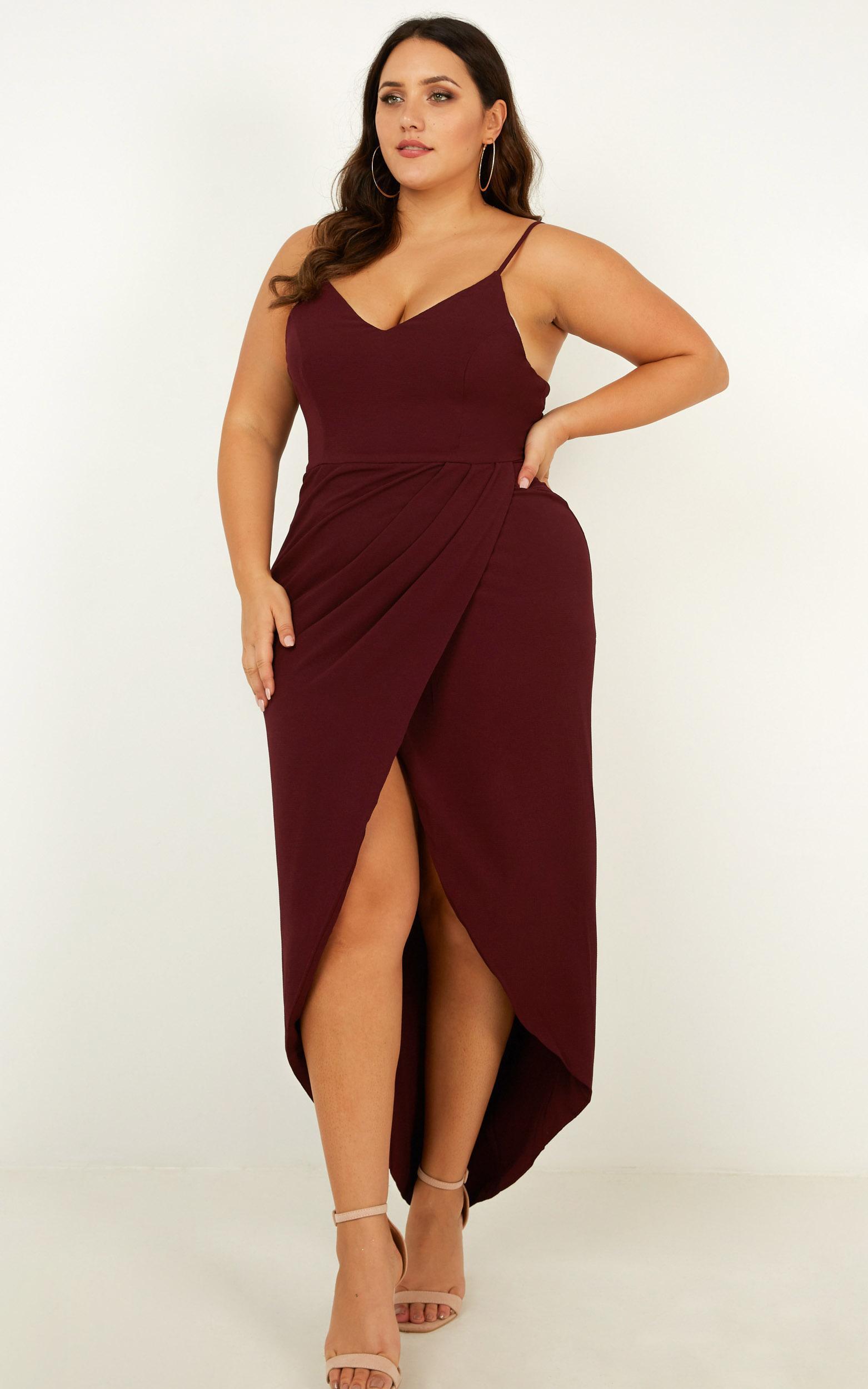 lucky day maxi dress in wine