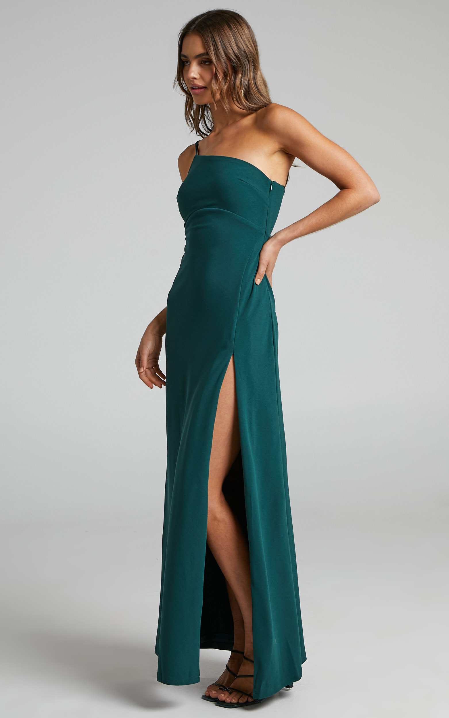 Magnaye Maxi Dress - One Shoulder Thigh Split Dress in Emerald | Showpo