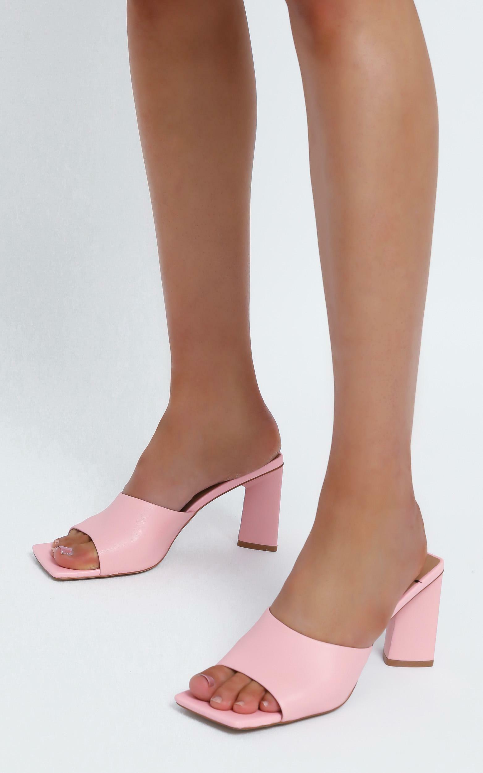 macy heels