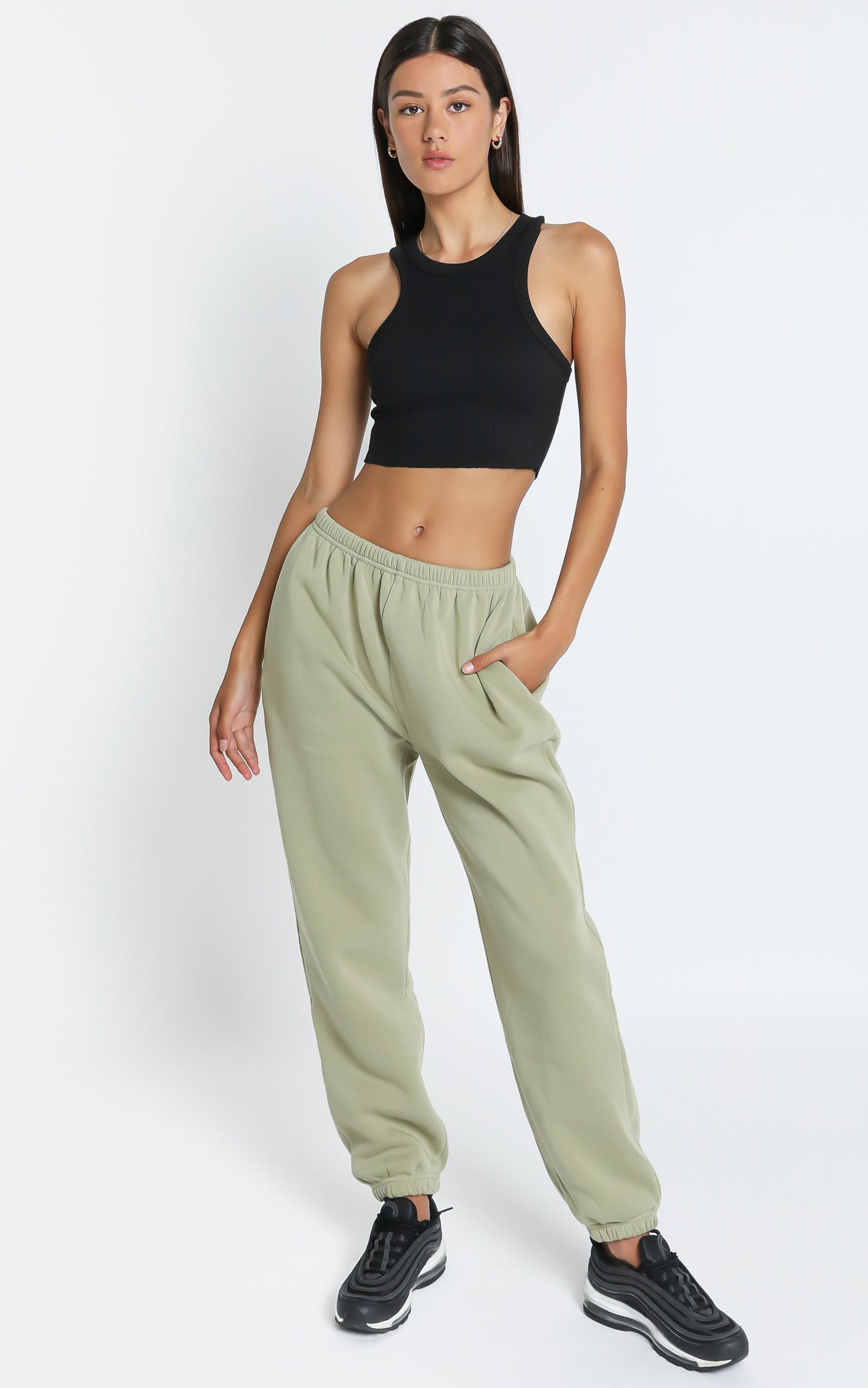 lioness green pants