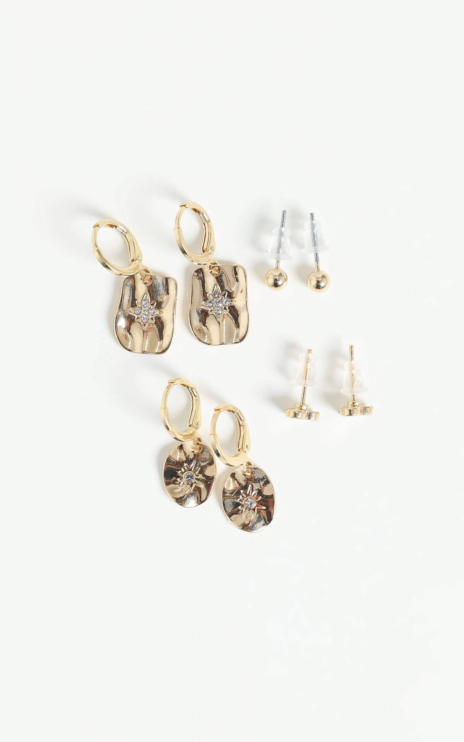 gold earrings multipack