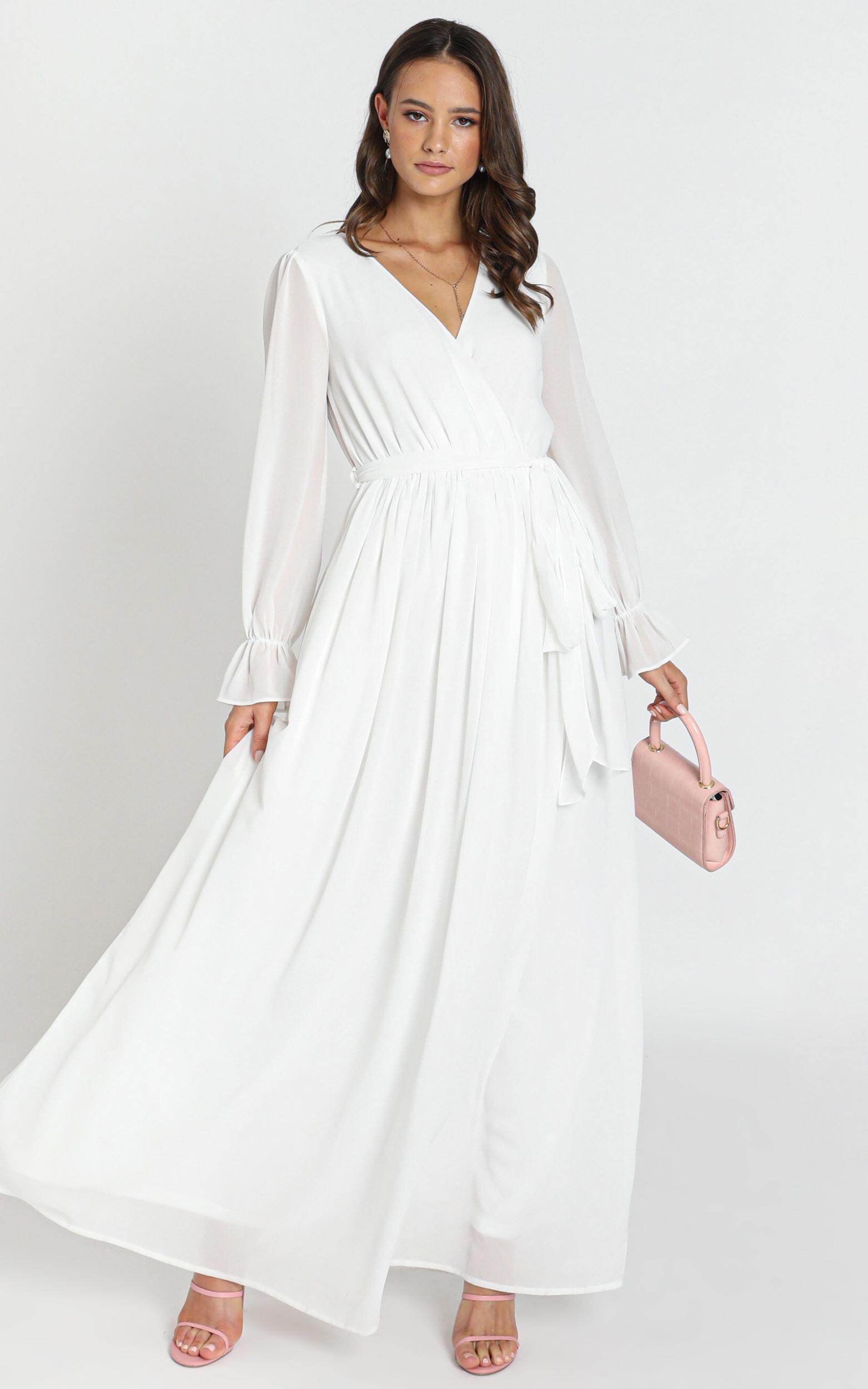 white long sleeve dress casual