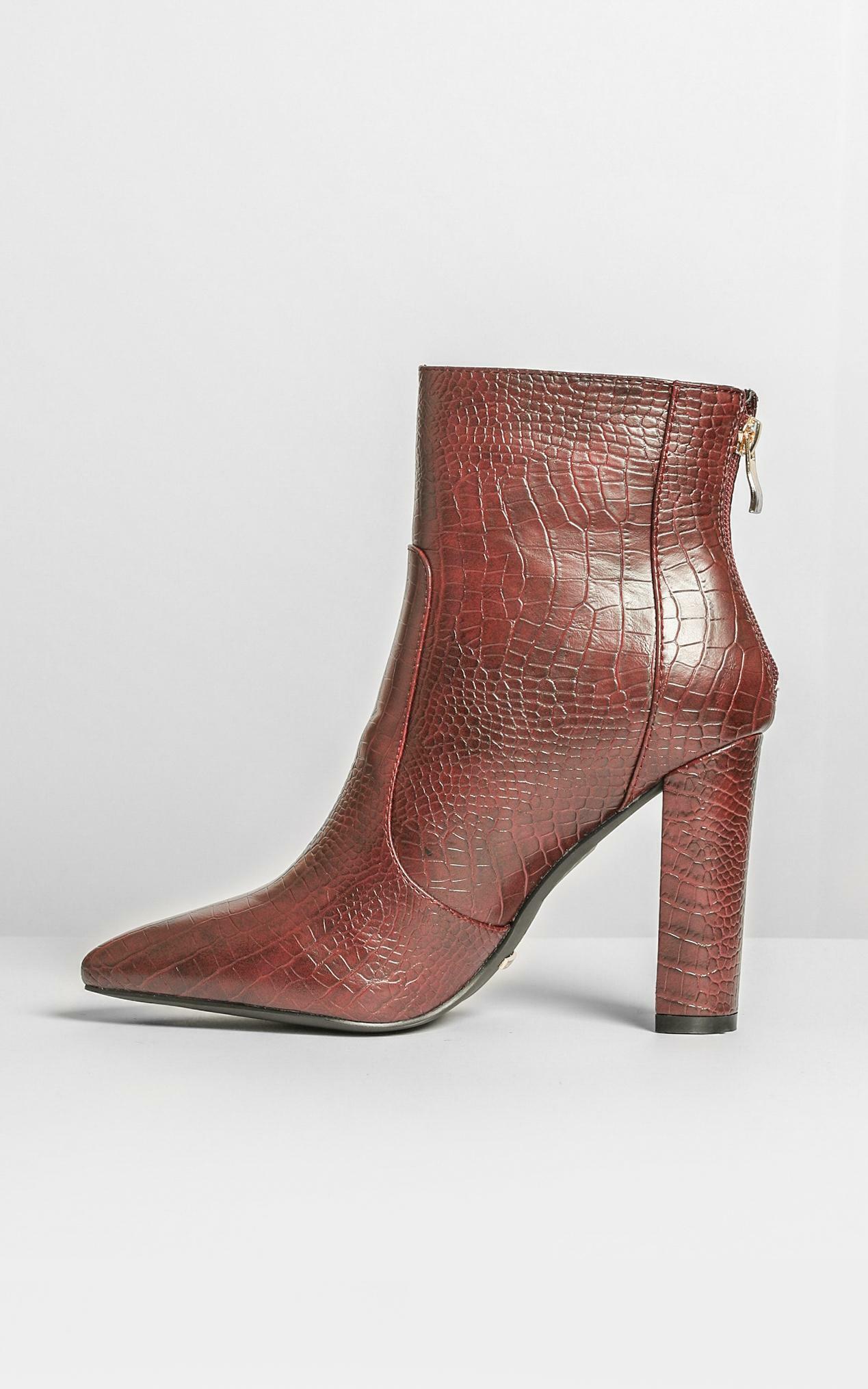 Billini - Kourt Boots In Burgundy Croc | Showpo