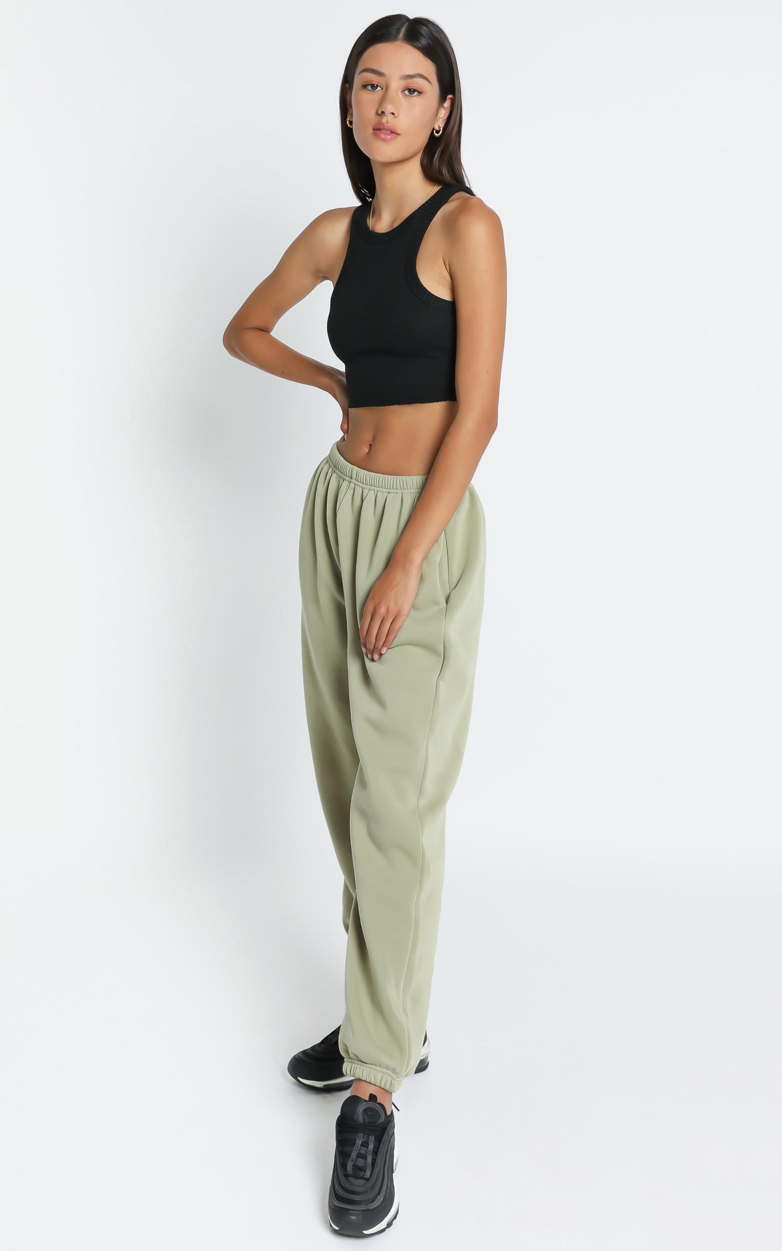 lioness green pants