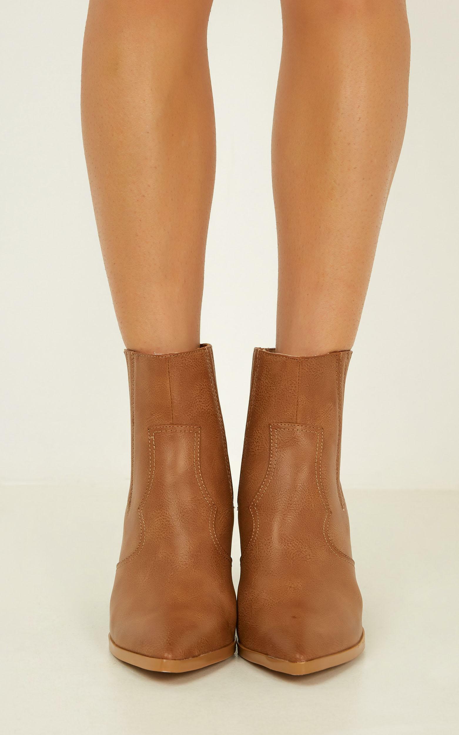 Billini - Austin Boots In Tan | Showpo