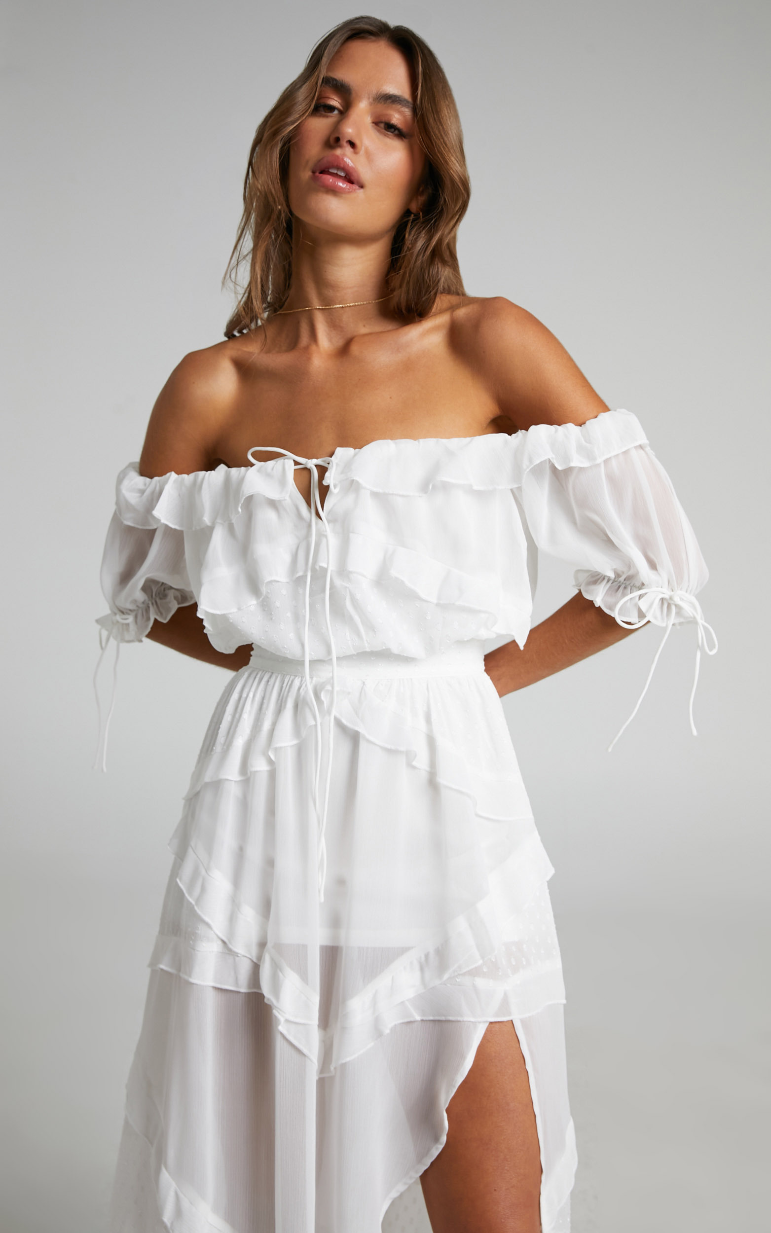 Deska Tie Off Shoulder Maxi Dress in White | Showpo USA