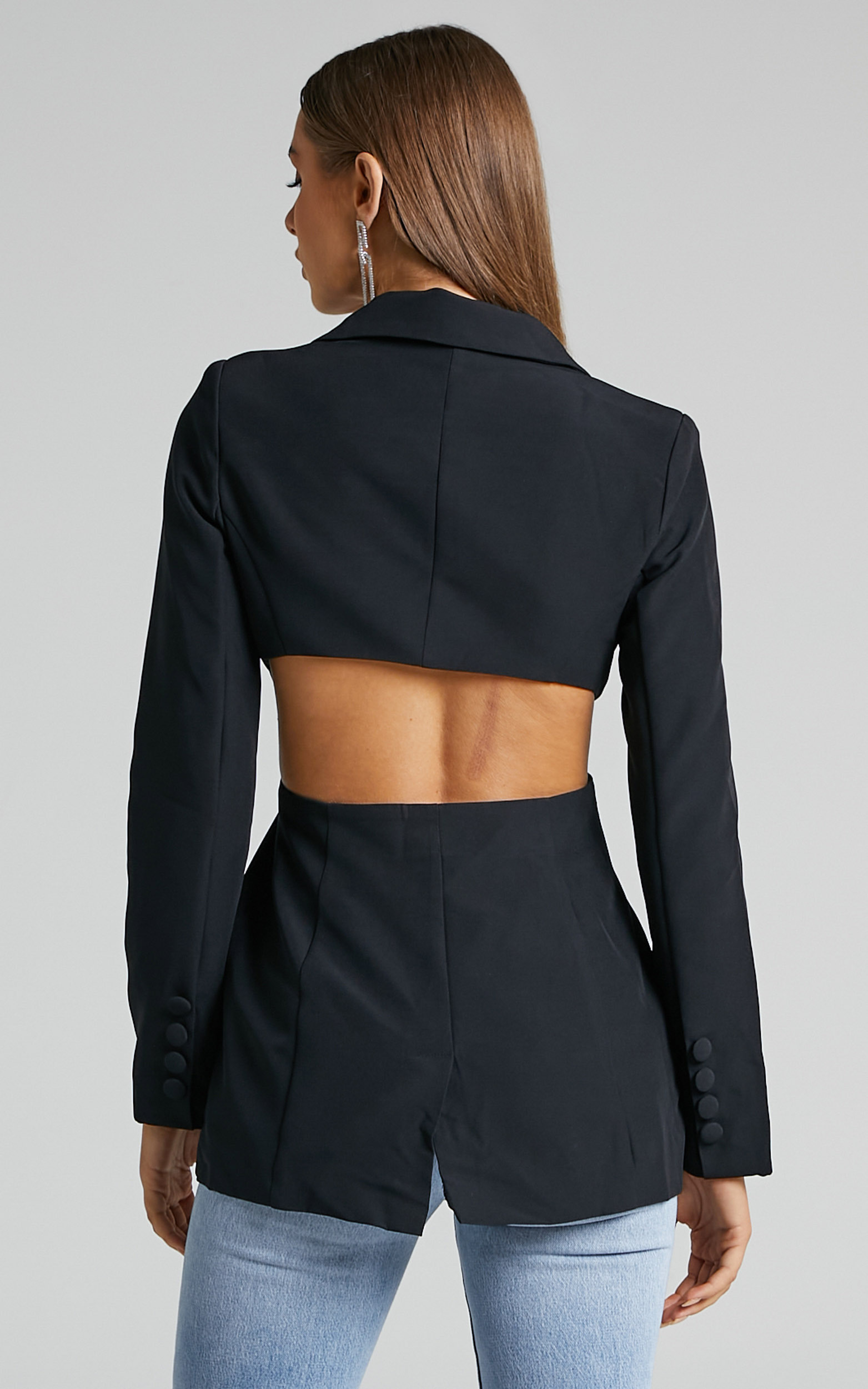 Chona Tailored Hourglass Cut Out Blazer in Black