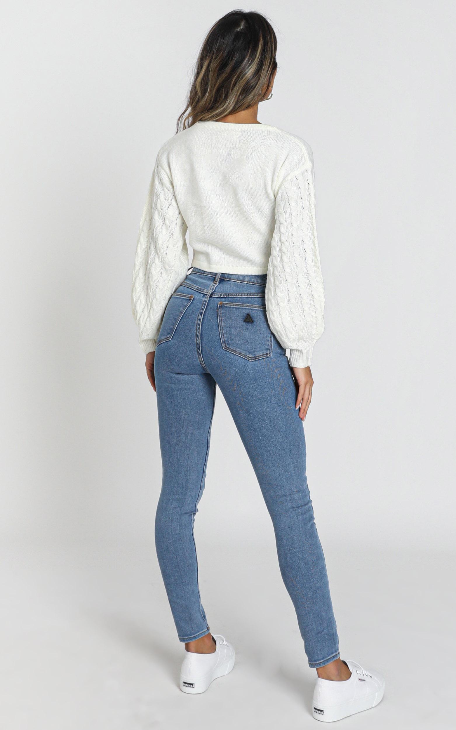 a high skinny ankle basher jeans in la blues denim